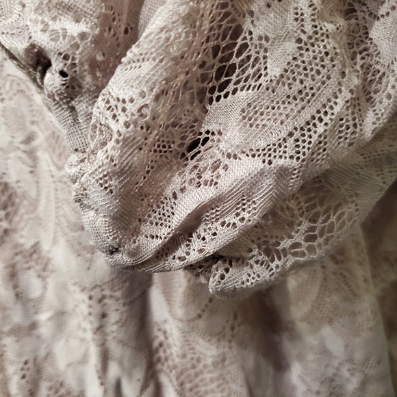 Eva Mendez New York & Co. Lace Longsleeved Smock Waist Top Blouse Size M - Picture 7 of 11